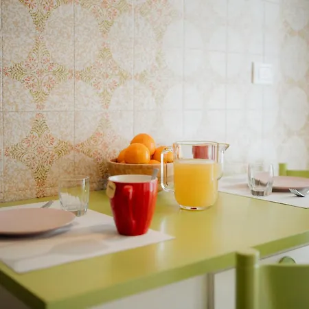 公寓 Guesthost - Balcony With Parking *