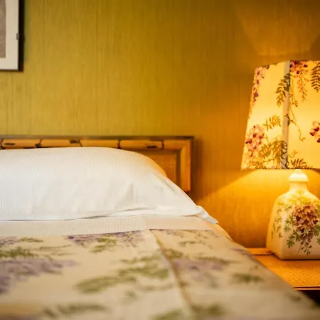 Guesthost - Balcony With Parking Apartament *